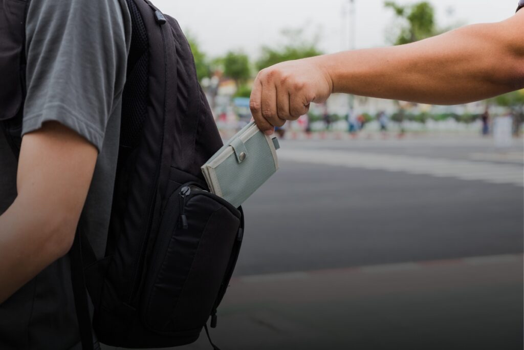 Minnesota theft defense lawyer